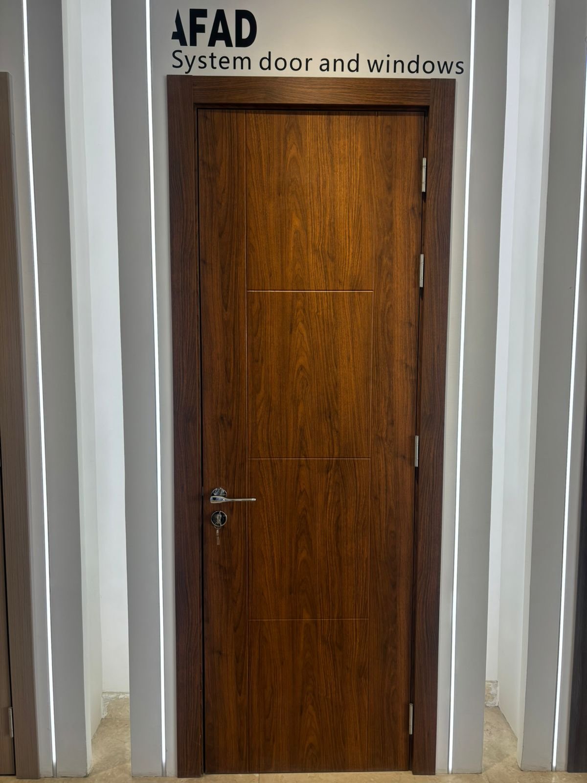 باب wpc مودرن كلاسيك ناعم باب wpc مودرن كلاسيك ناعم