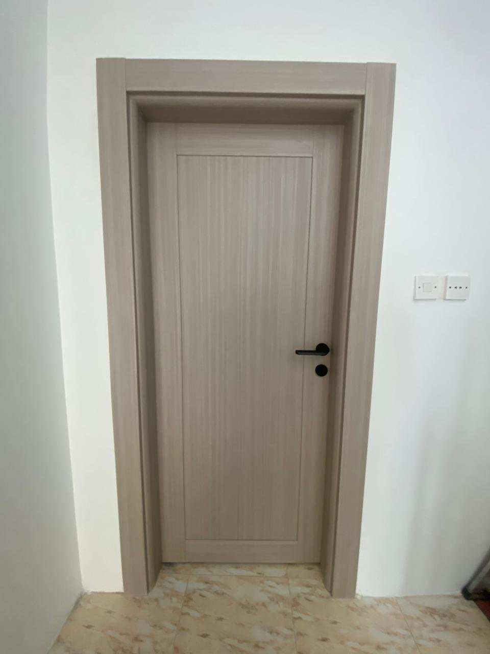 Home باب wpc مودرن بخطوط أفقية